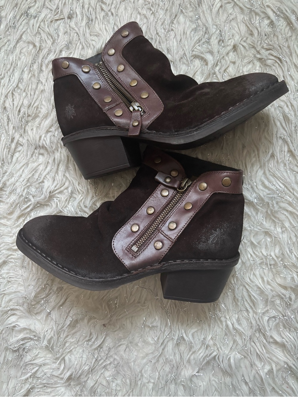 Fly London Dark Brown Women’s Suede Ankle Booties Stud Accents Zip Up  Size 38